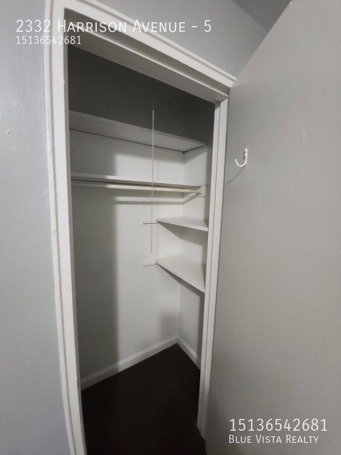 Apartment for rent at 2332 Harrison Ave #5, Cincinnati, OH 45211