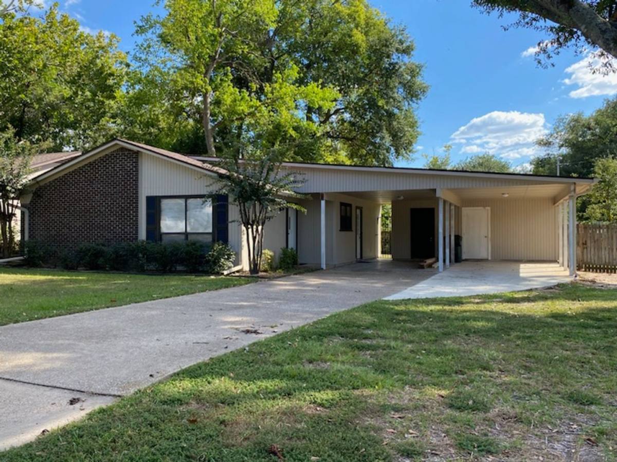 House for rent at 2725 Amy Lane, Tyler, TX 75701