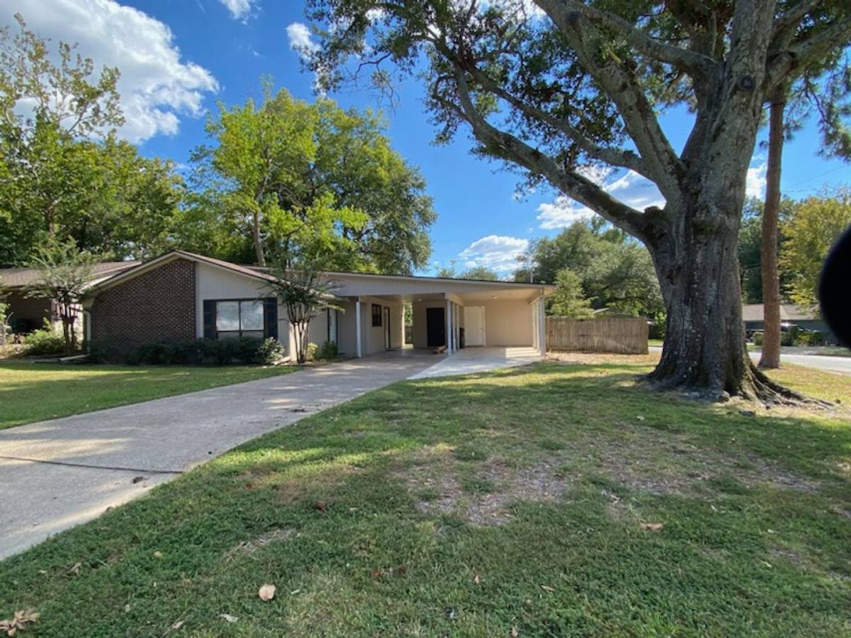 House for rent at 2725 Amy Lane, Tyler, TX 75701