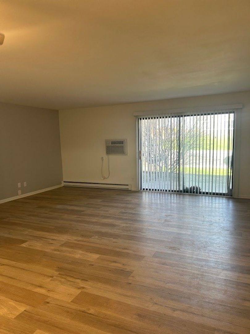 Apartment for rent at 8850 39th Ave, Kenosha, WI 53142
