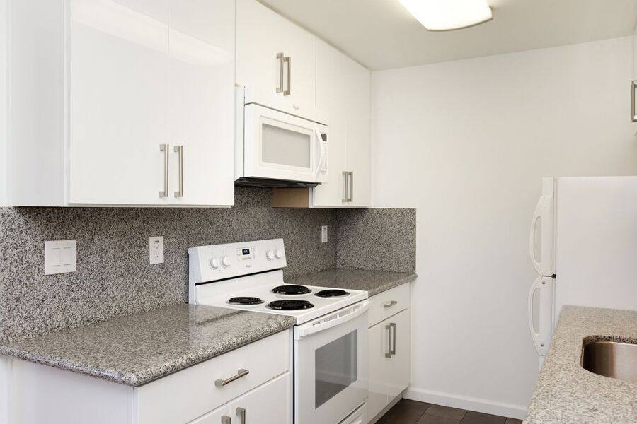 Apartment for rent at 370 Staten Ave #J, Oakland, CA 94610