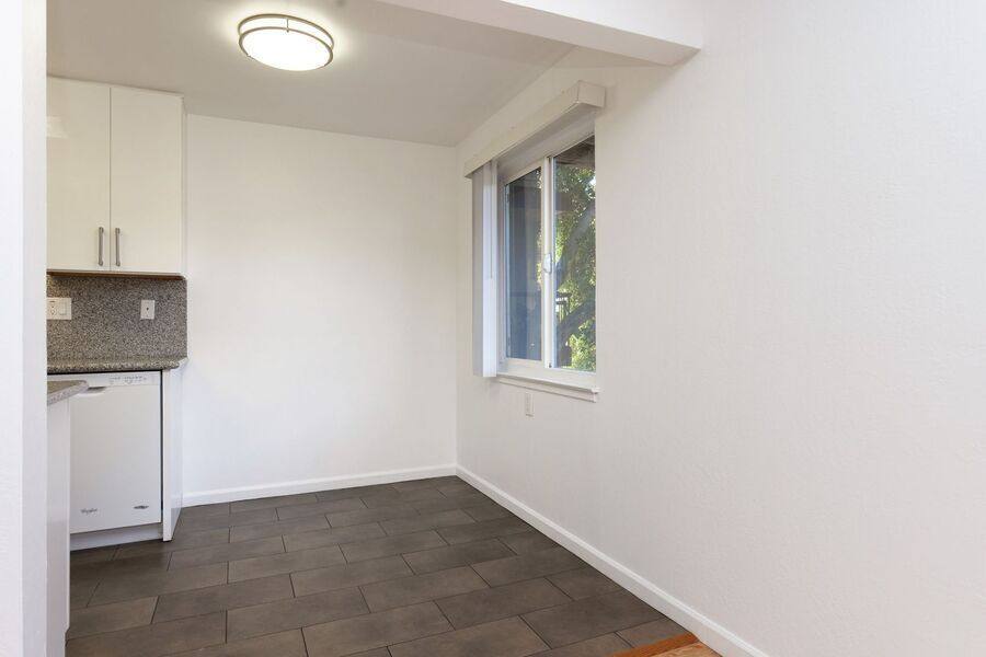 Apartment for rent at 370 Staten Ave #J, Oakland, CA 94610