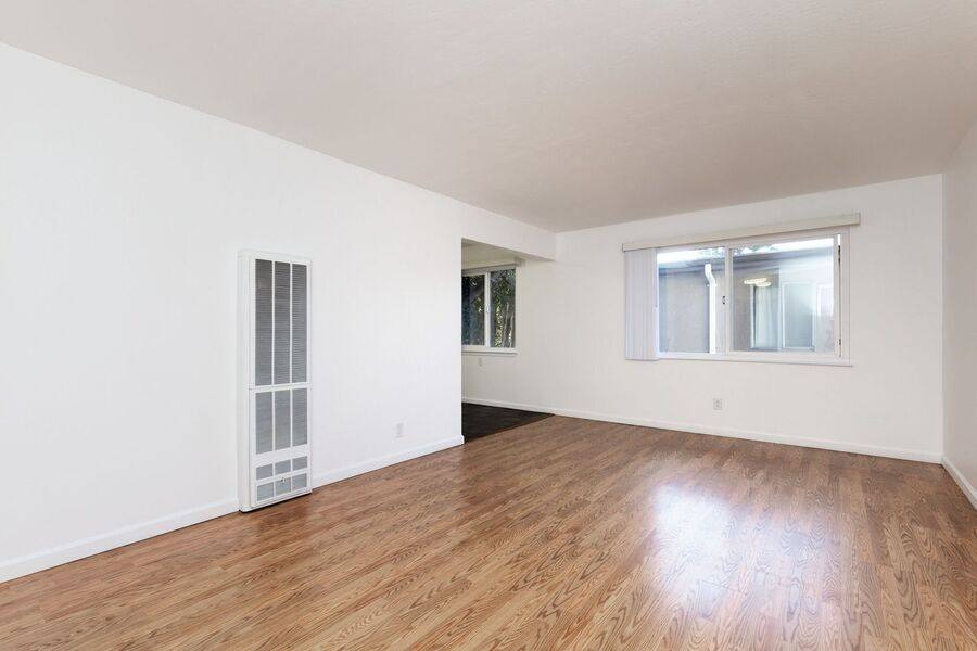 Apartment for rent at 370 Staten Ave #J, Oakland, CA 94610
