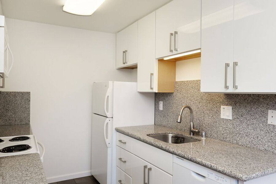 Apartment for rent at 370 Staten Ave #J, Oakland, CA 94610
