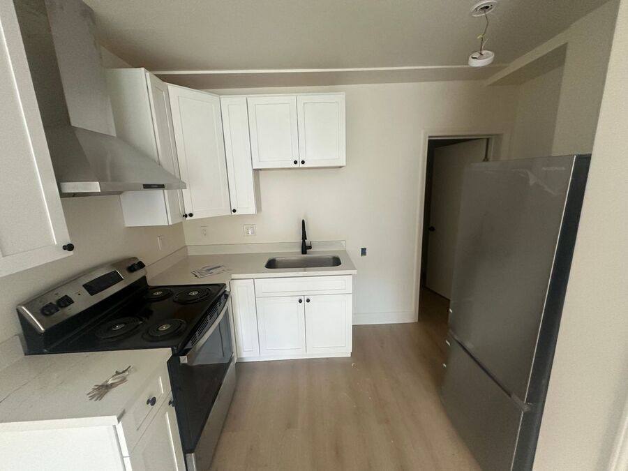 Apartment for rent at 6616 Telegraph Ave #2, Oakland, CA 94609