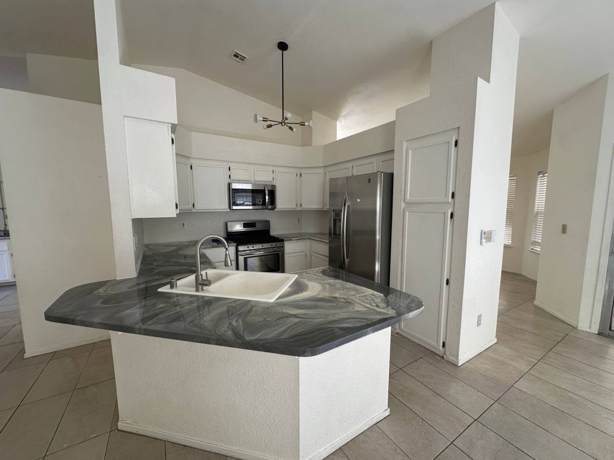 House for rent at 1585 Rowan Tree Dr, Las Vegas, NV 89123