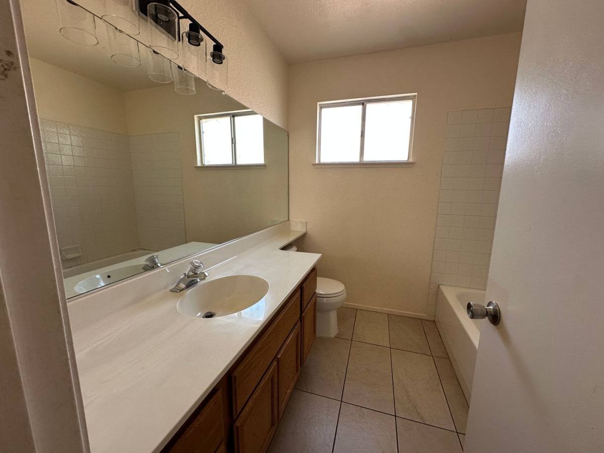 House for rent at 1585 Rowan Tree Dr, Las Vegas, NV 89123