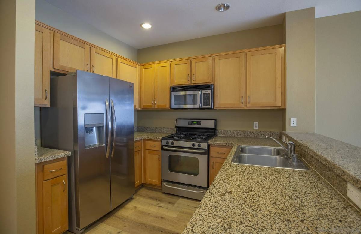 Apartment for rent at 450 J St #6141, San Diego, CA 92101