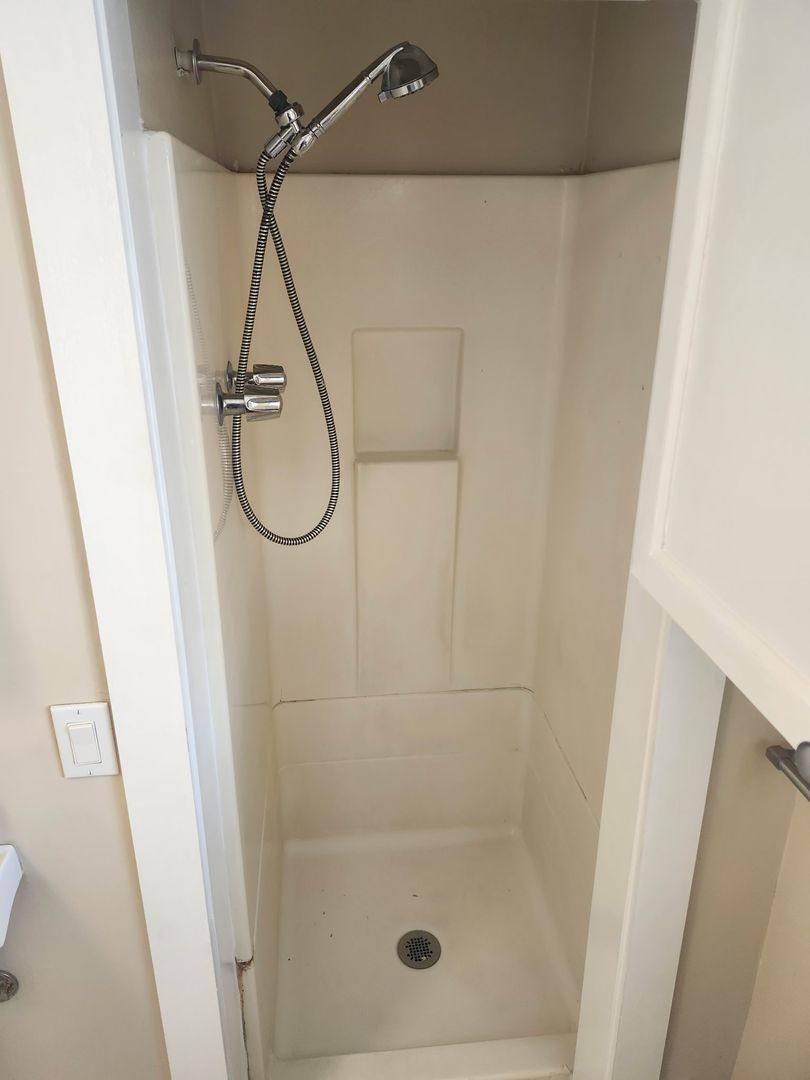 Apartment for rent at 11254 Nardo St, Ventura, CA 93004
