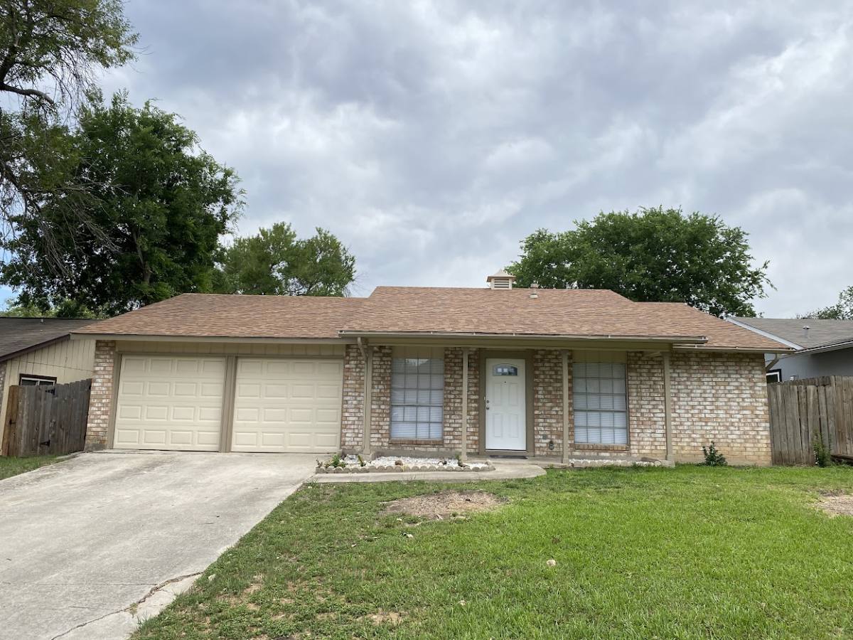 House for rent at 6311 Marrogot Run St, San Antonio, TX 78233