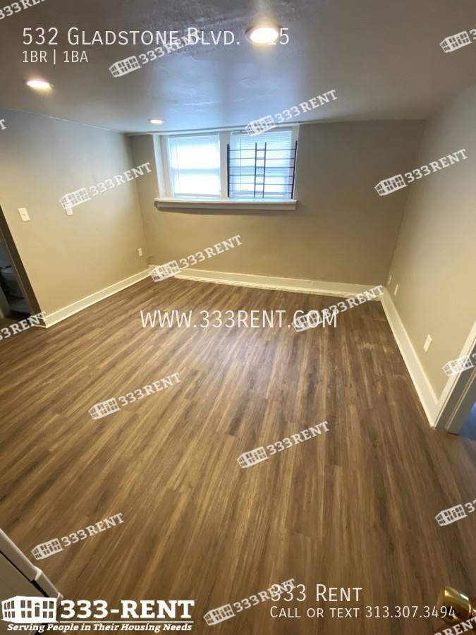 Apartment for rent at 532 Gladstone Blvd #15, Kansas City, MO 64124