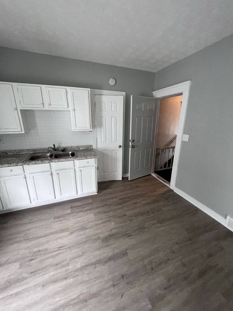 Apartment for rent at 3718 E 59th St, Cleveland, OH 44105