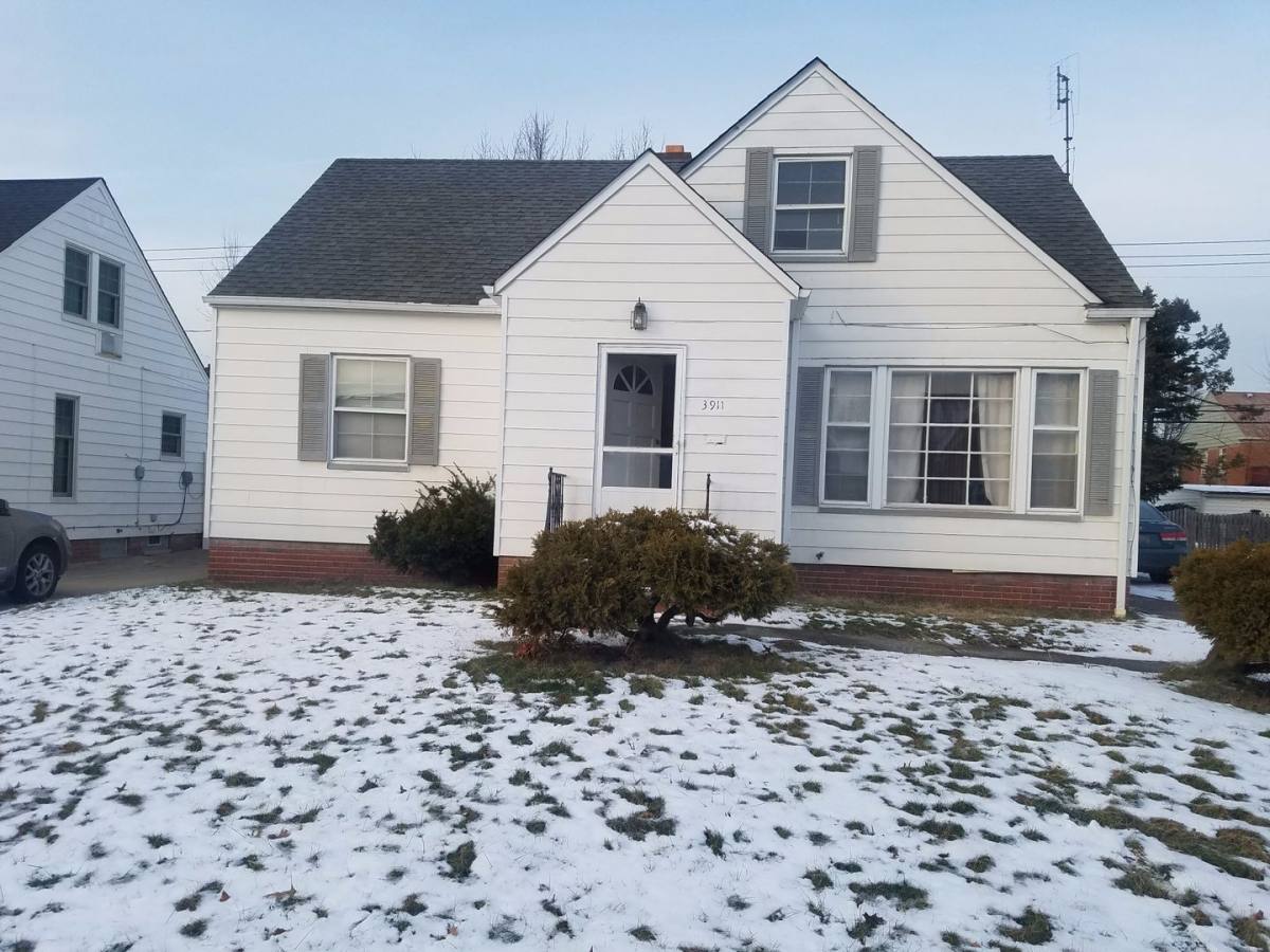 House for rent at 3911 Warrendale, Cleveland, OH 44118