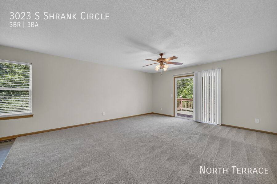 Townhouse for rent at 3023 S Shrank Circle, Independence, MO 64055