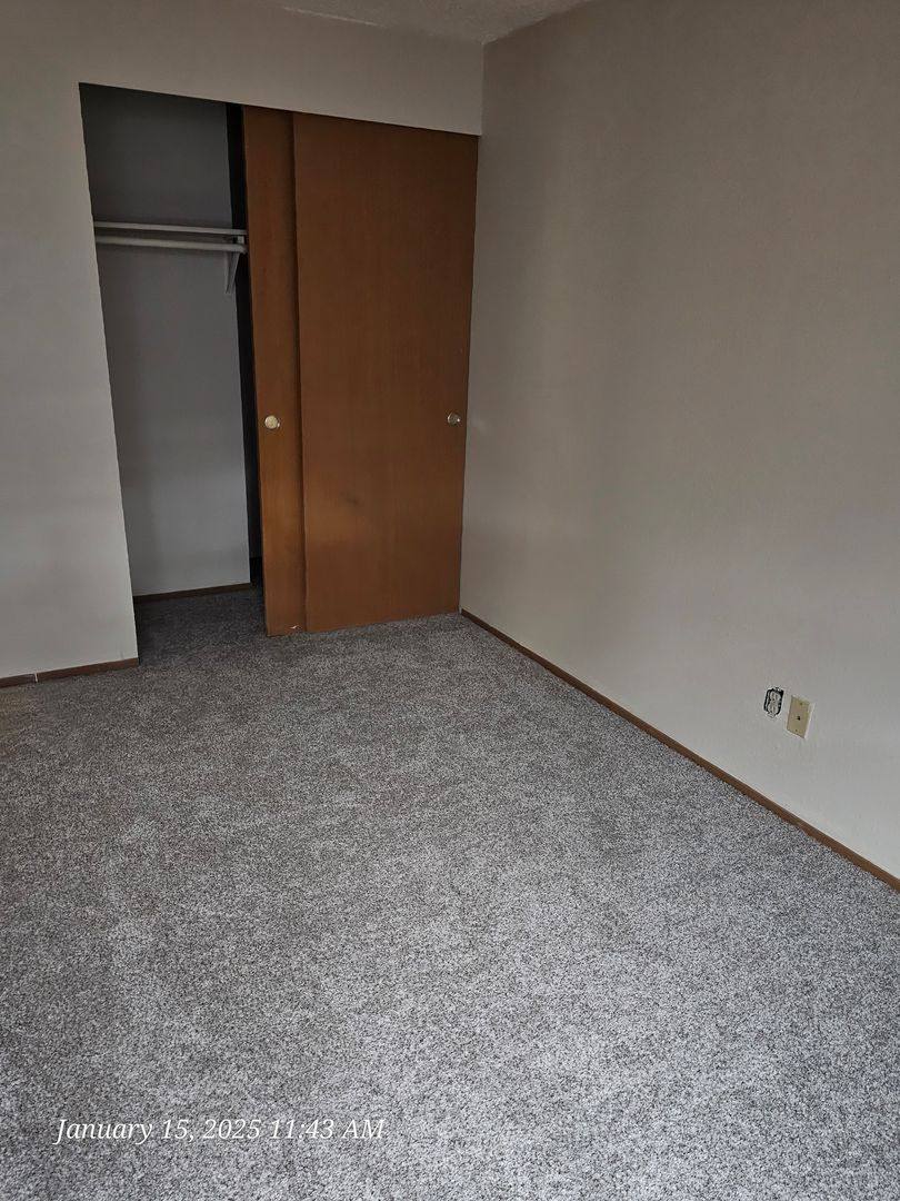 Apartment for rent at 9209 Washington Blvd, Lakewood, WA 98498