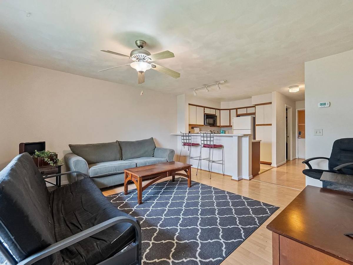 Apartment for rent at 1470 Seneca Dr, Blacksburg, VA 24060