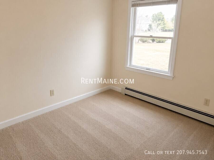 Apartment for rent at 45 Valley View Lane #C, Bangor, ME 04401