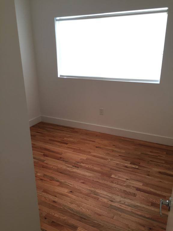 Apartment for rent at 132 N Alvarado St, Los Angeles, CA 90026