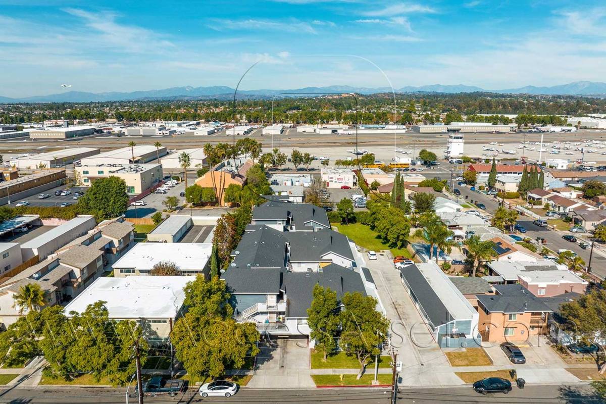 Condo for rent at 4109 Carol Dr, Fullerton, CA 92833