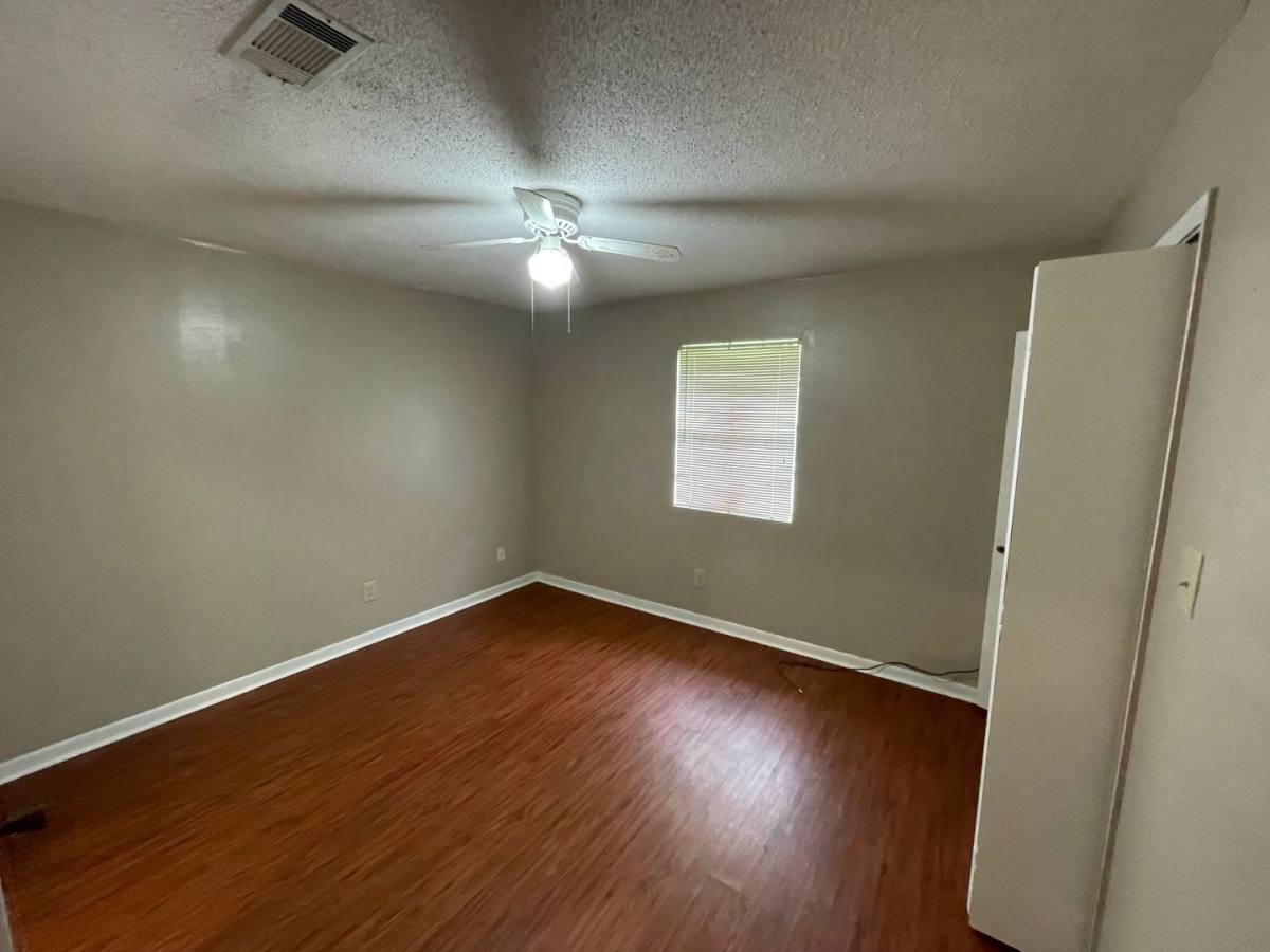 Apartment for rent at 107 Country Lane, Lafayette, LA 70508