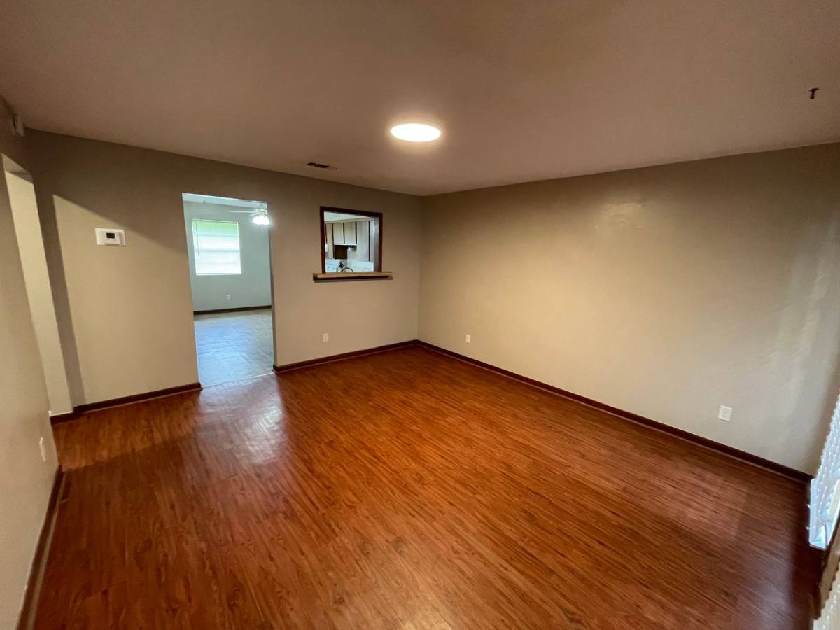 Apartment for rent at 107 Country Lane, Lafayette, LA 70508