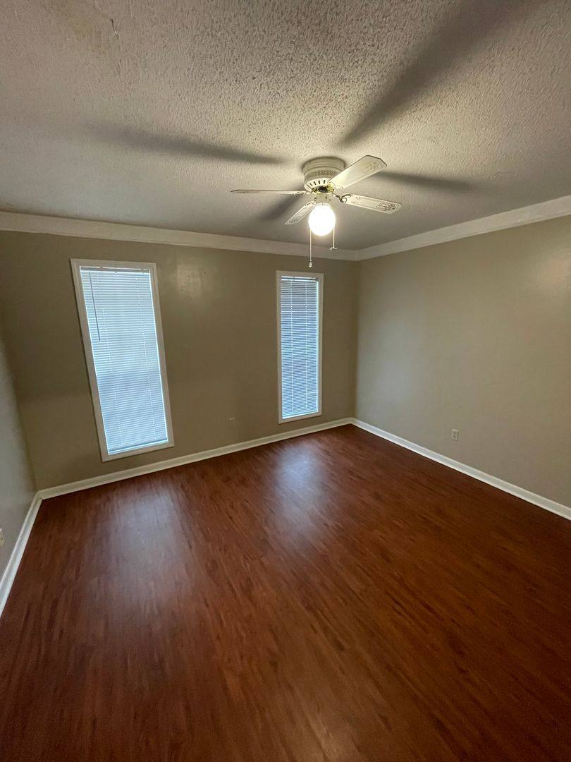 Apartment for rent at 107 Country Lane, Lafayette, LA 70508
