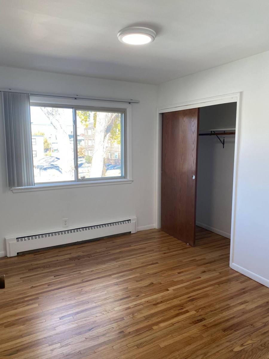 Apartment for rent at 3509 Emerson Ave S, Minneapolis, MN 55408