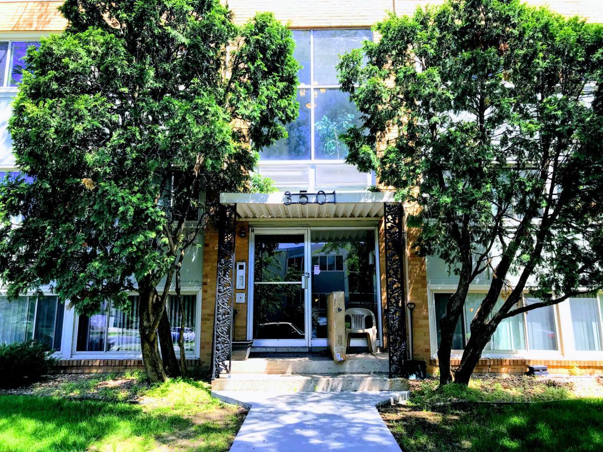 Apartment for rent at 3509 Emerson Ave S, Minneapolis, MN 55408
