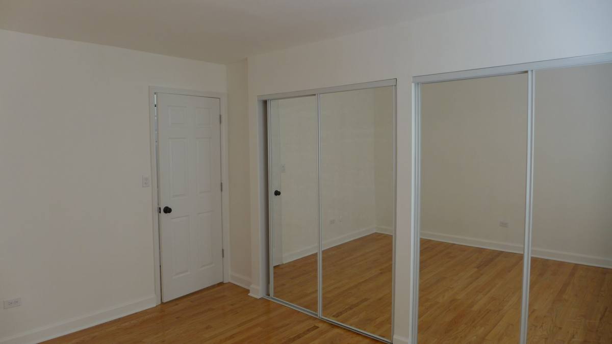 Apartment for rent at 5250 N Sheridan Rd, Chicago, IL 60640