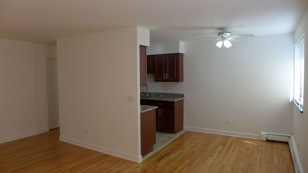 Apartment for rent at 5250 N Sheridan Rd, Chicago, IL 60640