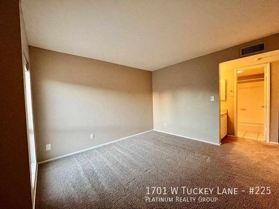 Condo for rent at 1701 W Tuckey Lane #225, Phoenix, AZ 85015