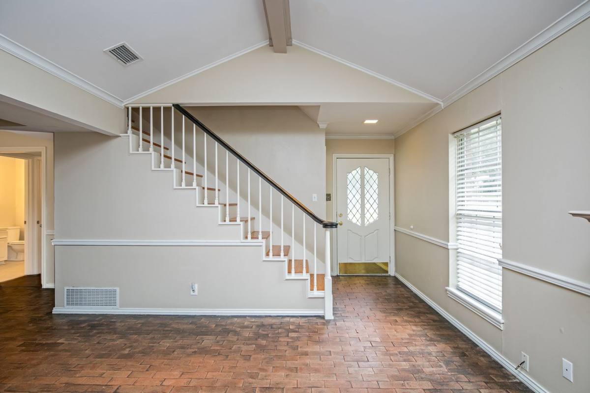 Apartment for rent at 3712 3714 Colony Park Dr, Tyler, TX 75701