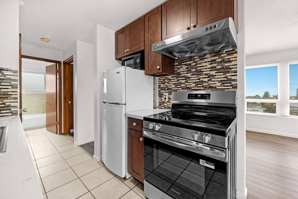 Apartment for rent at 4336 15th Ave S, Seattle, WA 98108