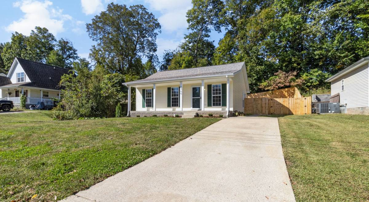 House for rent at 2766 Applemill Court, Clarksville, TN 37040