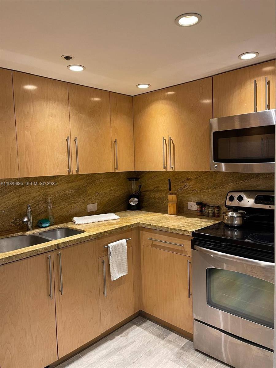 Apartment for rent at 1717 N Bayshore Dr #1717A1842, Miami, FL 33132