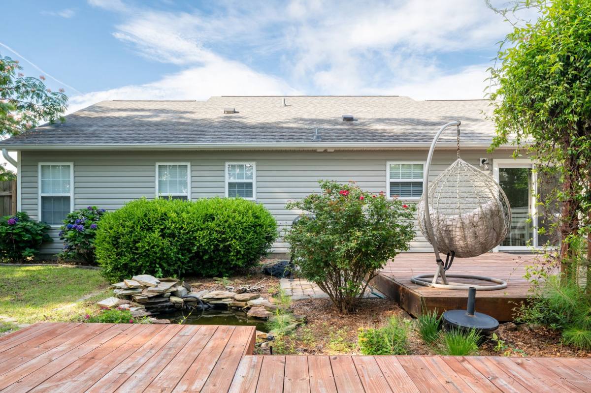 House for rent at 907 Brewster Lane, Wilmington, NC 28412