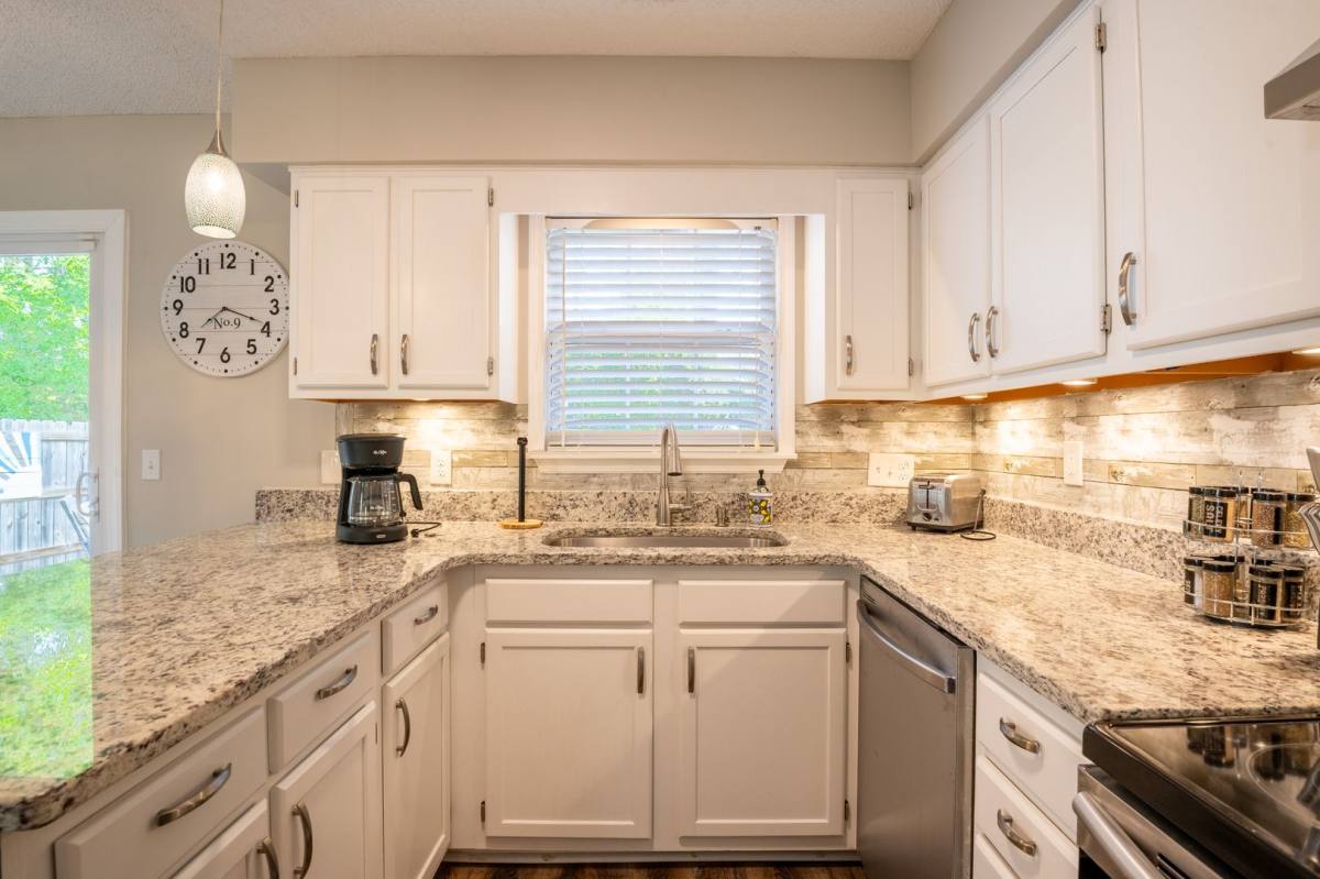 House for rent at 907 Brewster Lane, Wilmington, NC 28412