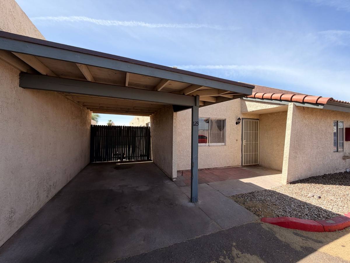 Apartment for rent at 6527 - 6541 N, Glendale, AZ 85301
