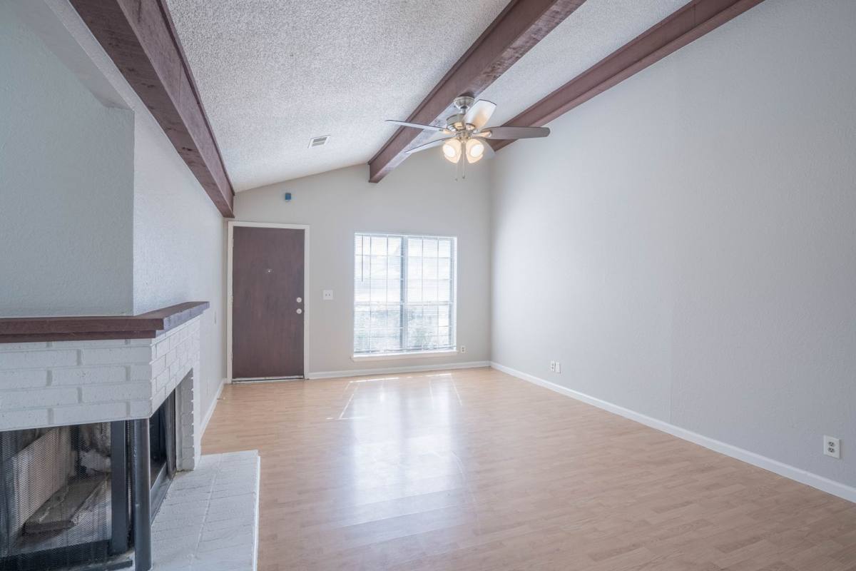 House for rent at 1448 S 108th E Place, Tulsa, OK 74128