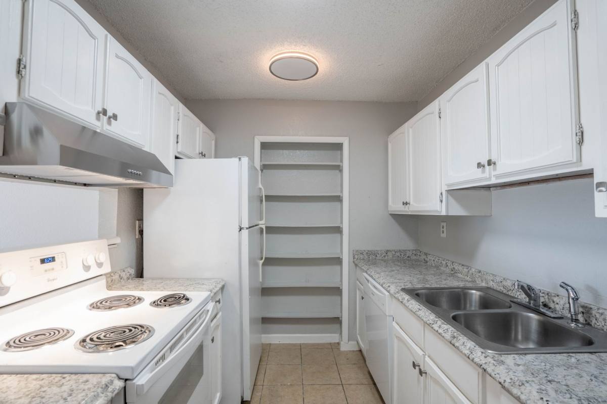 House for rent at 1448 S 108th E Place, Tulsa, OK 74128