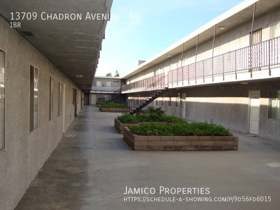 House for rent at 13709 Chadron Ave #5, Hawthorne, CA 90250