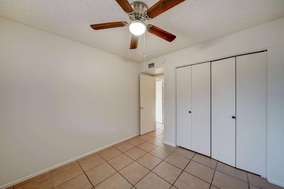 House for rent at 5736 N 68th Dr, Glendale, AZ 85303