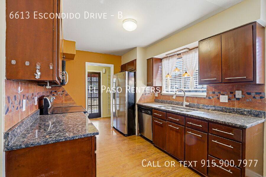 Apartment for rent at 6613 Escondido Dr #B, El Paso, TX 79912