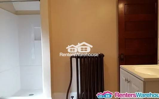 House for rent at 519 Penn Ave N, Minneapolis, MN 55405