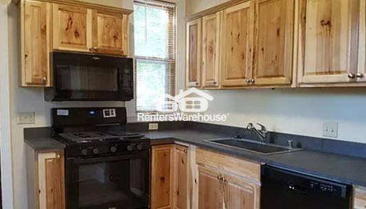 House for rent at 519 Penn Ave N, Minneapolis, MN 55405