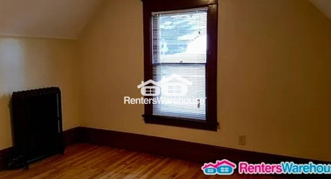 House for rent at 519 Penn Ave N, Minneapolis, MN 55405