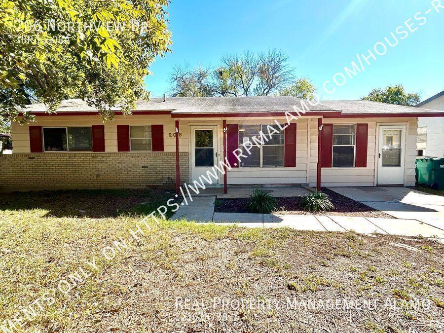 House for rent at 206 Northview Dr, Universal City, TX 78148