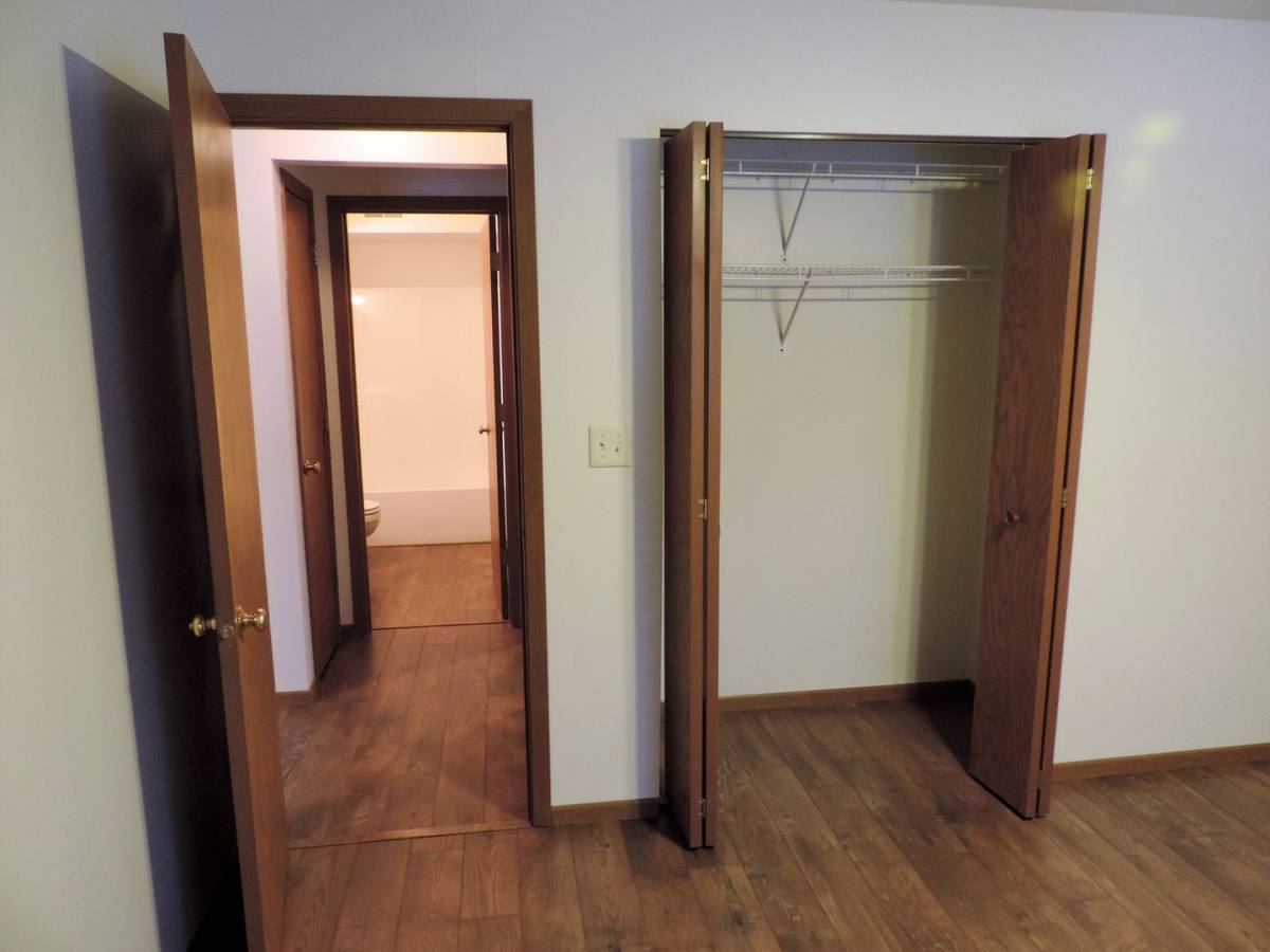 Apartment for rent at 457-479 S Scott Blvd, Iowa City, IA 52245