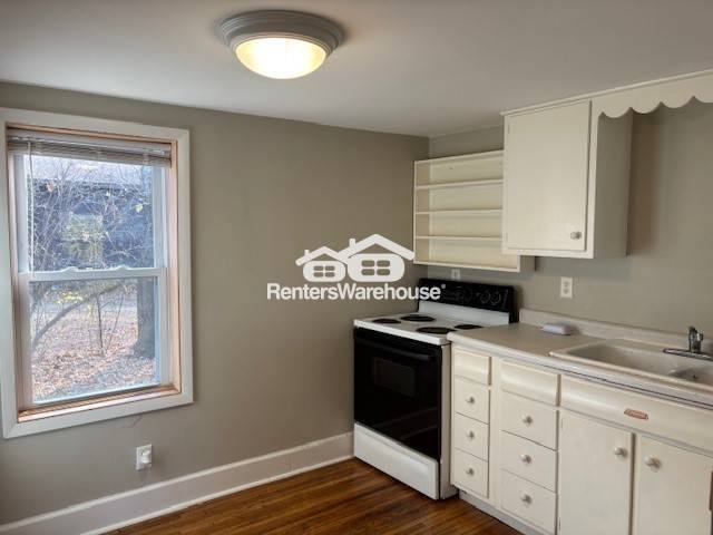 Apartment for rent at 305 1st Ave S #1, Bayport, MN 55003