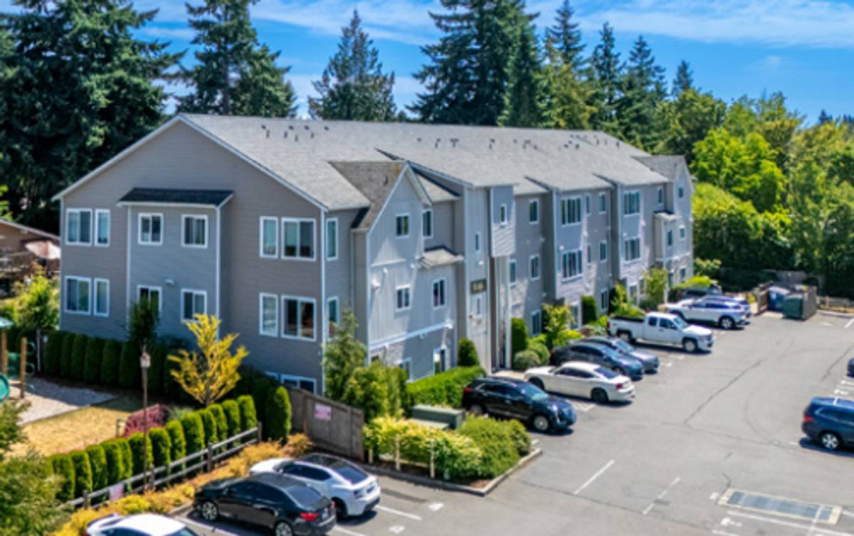 Apartment for rent at 12300 Ambaum Blvd SW, Seattle, WA 98146